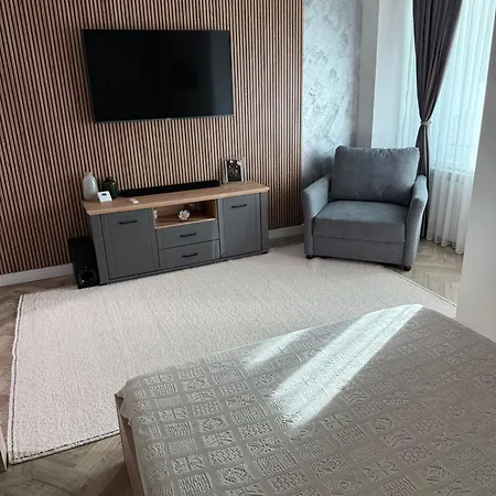 Apartment Ella Beach Constanta
